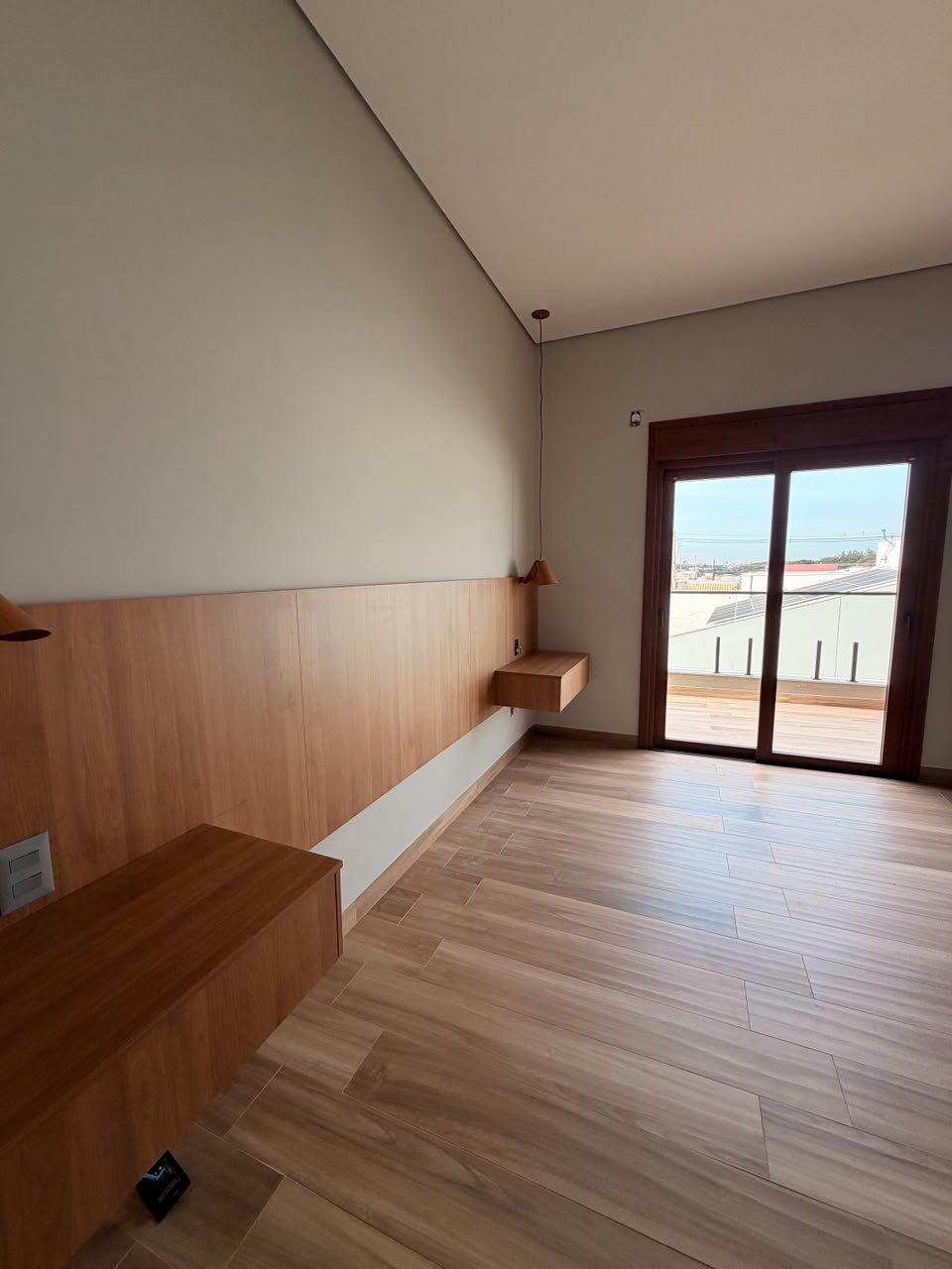 Ambiente interno com acabamento aplicado — Aracor Tintas