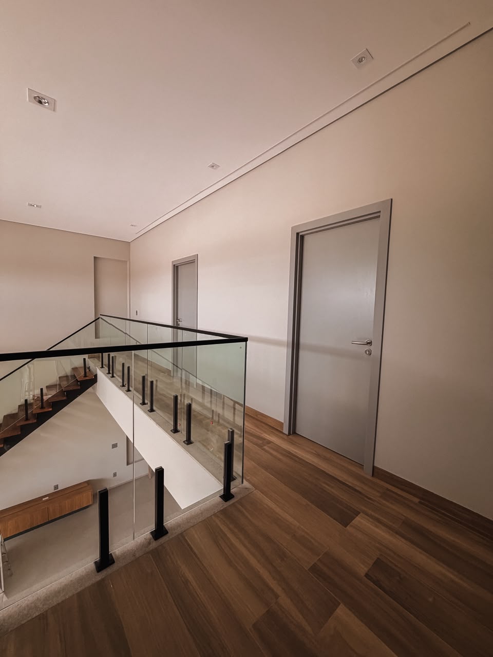 Ambiente interno com acabamento aplicado — Aracor Tintas